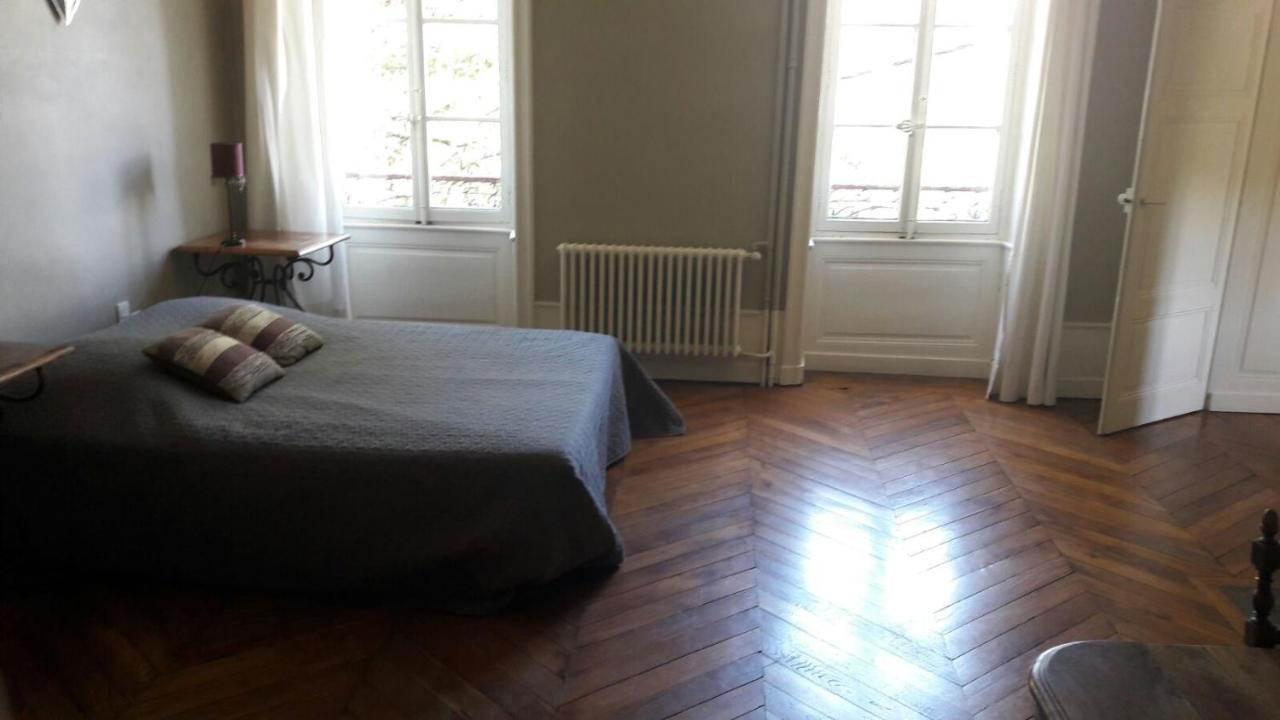 Chambres et table L' échappée Bouvesse-Quirieu Extérieur photo