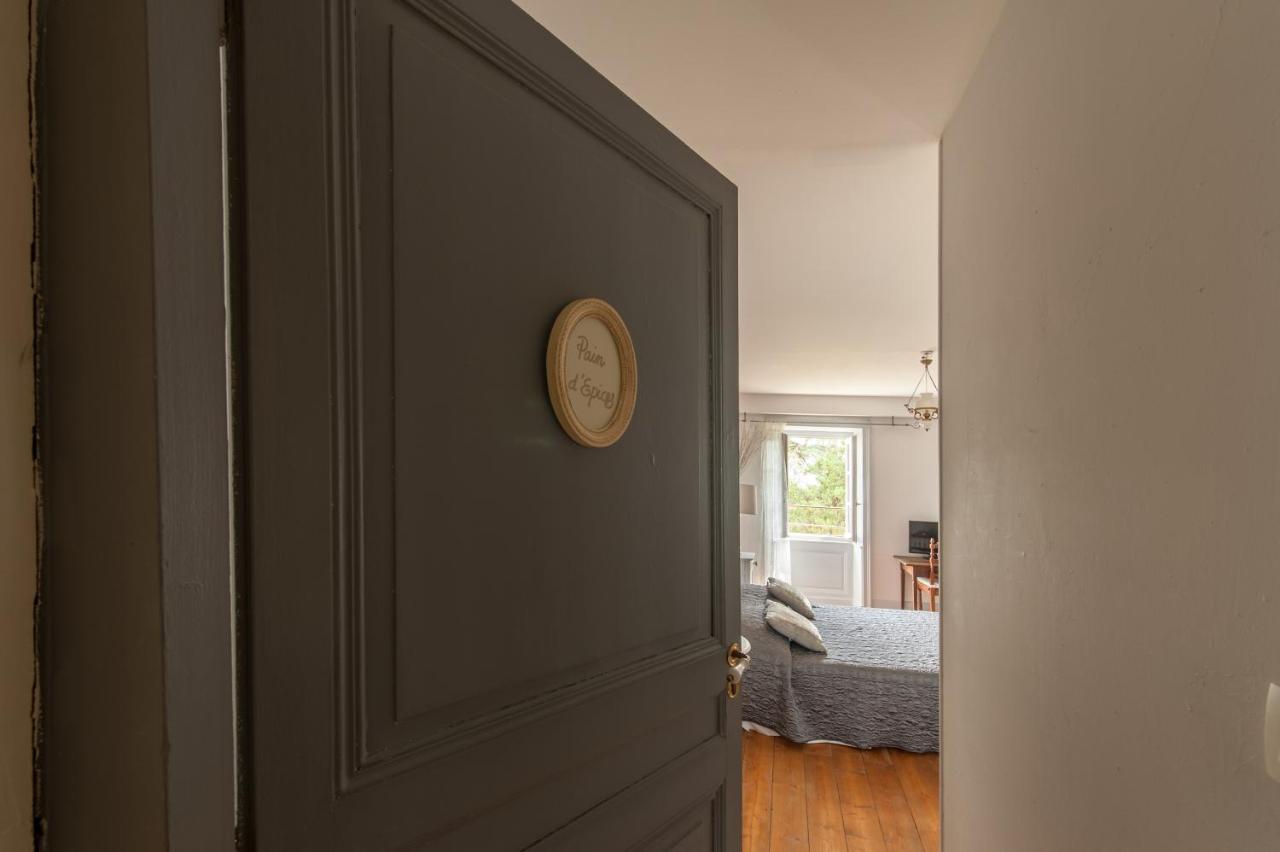 Chambres et table L' échappée Bouvesse-Quirieu Extérieur photo