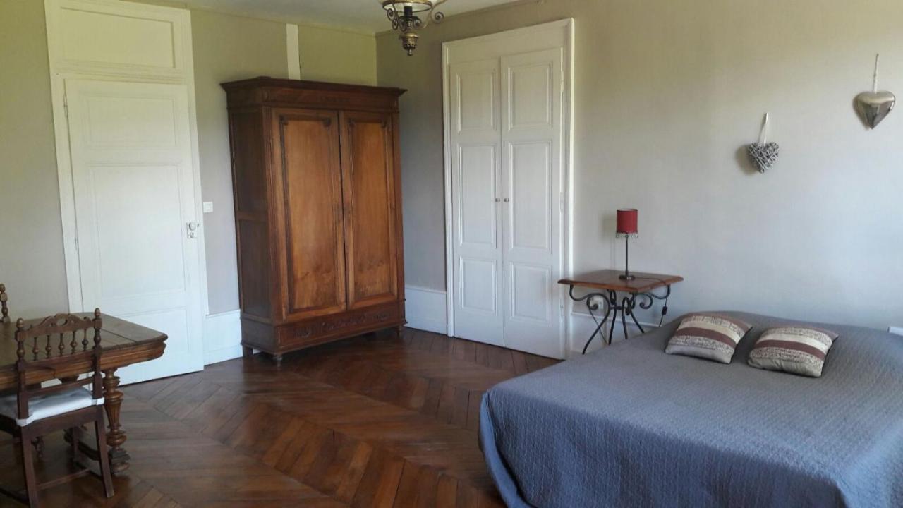 Chambres et table L' échappée Bouvesse-Quirieu Extérieur photo