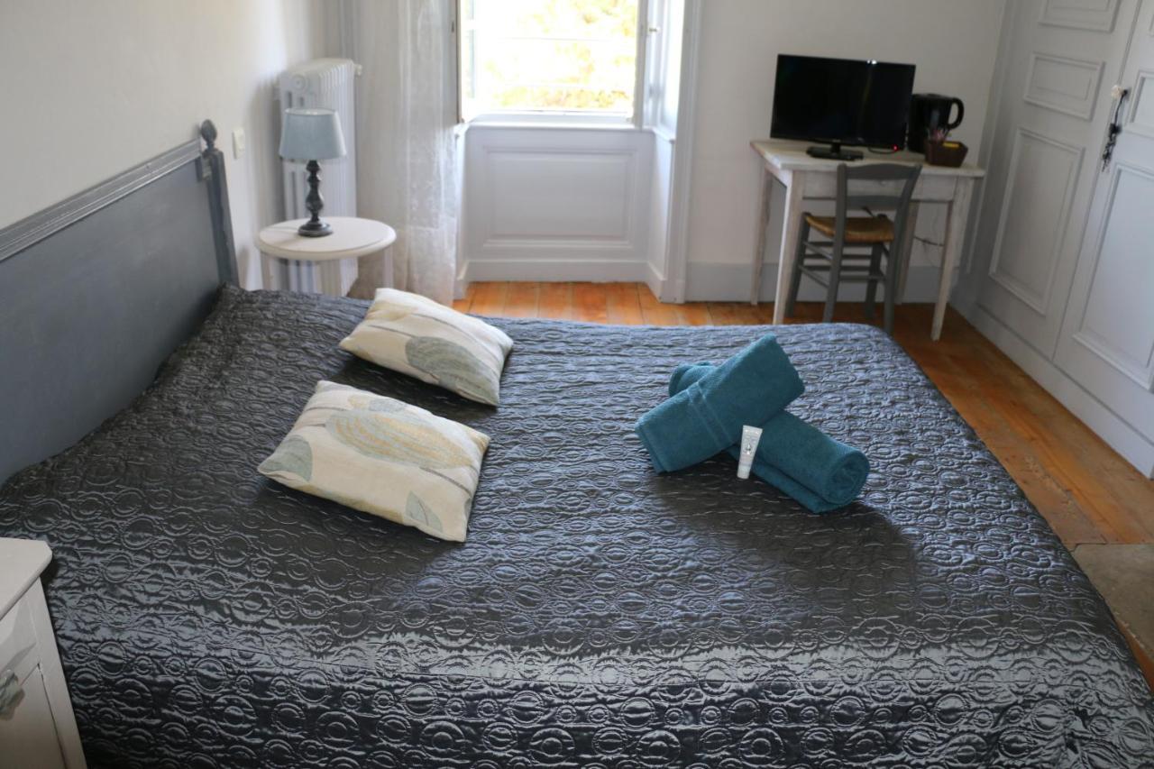 Chambres et table L' échappée Bouvesse-Quirieu Extérieur photo