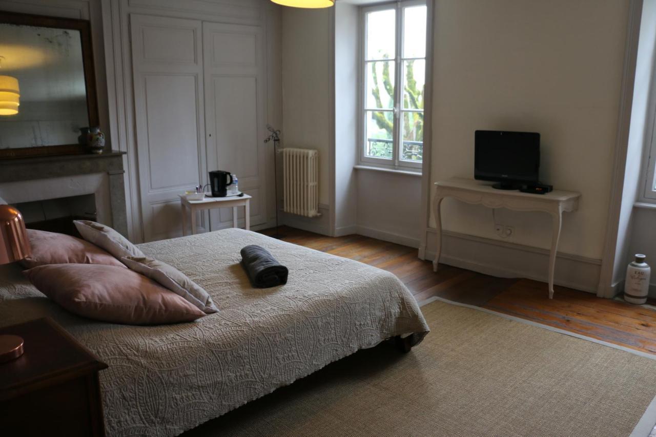 Chambres et table L' échappée Bouvesse-Quirieu Extérieur photo